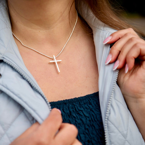 Rock - hopea risti - iso