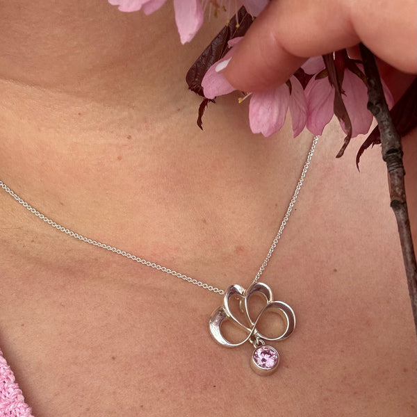 Riemu - hopeariipus - pieni - Äiti-sarja