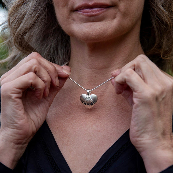 Sydän - Hopeariipus - Loiste