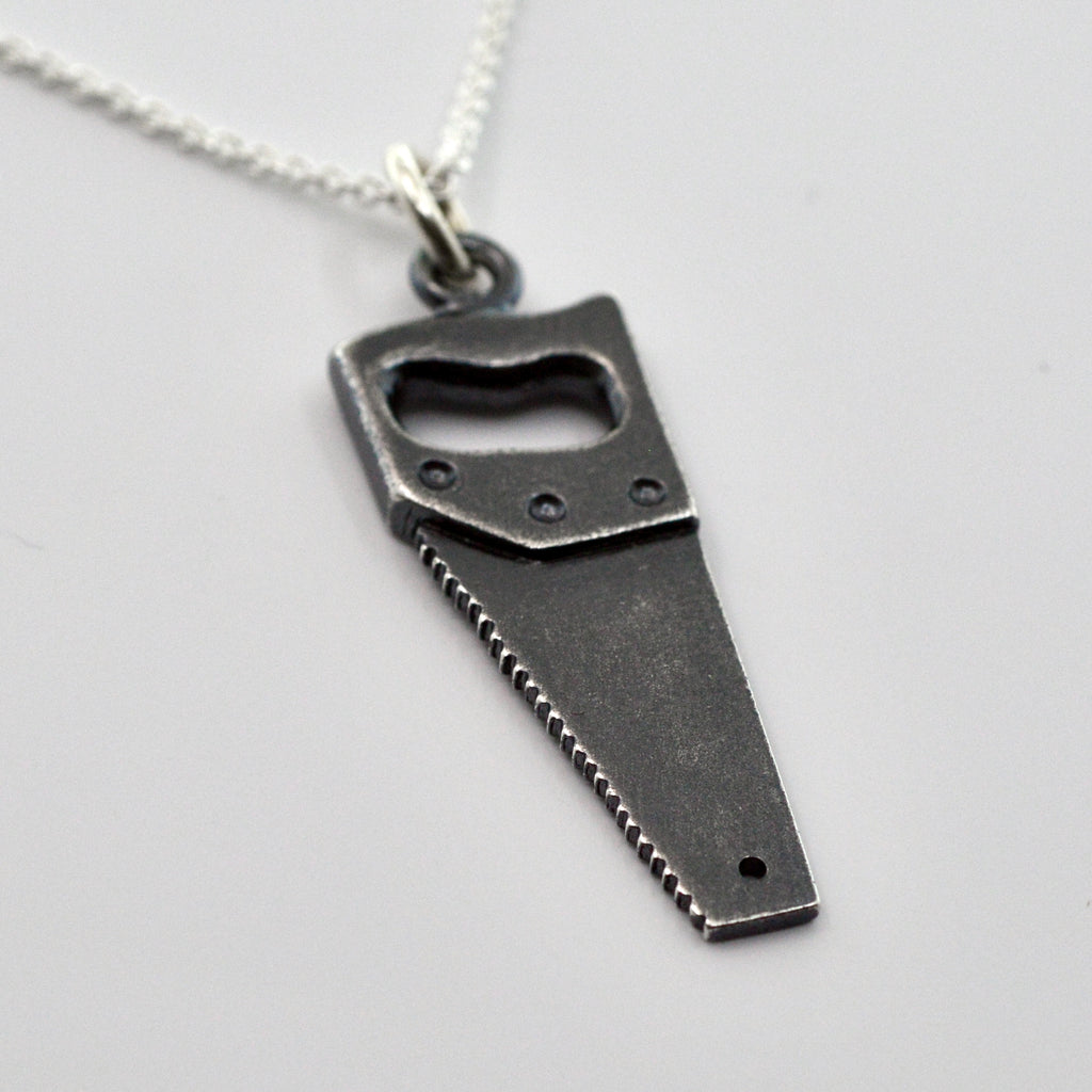 Saha - hopea riipus - oksidoitu