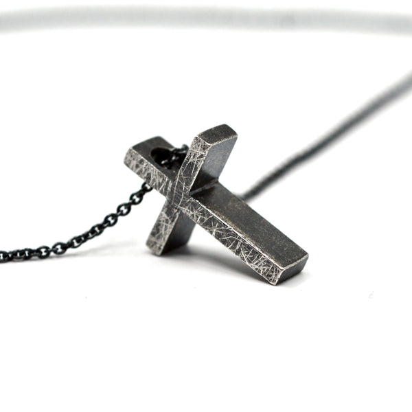 Rock - hopea risti - keskikokoinen - oksidoitu