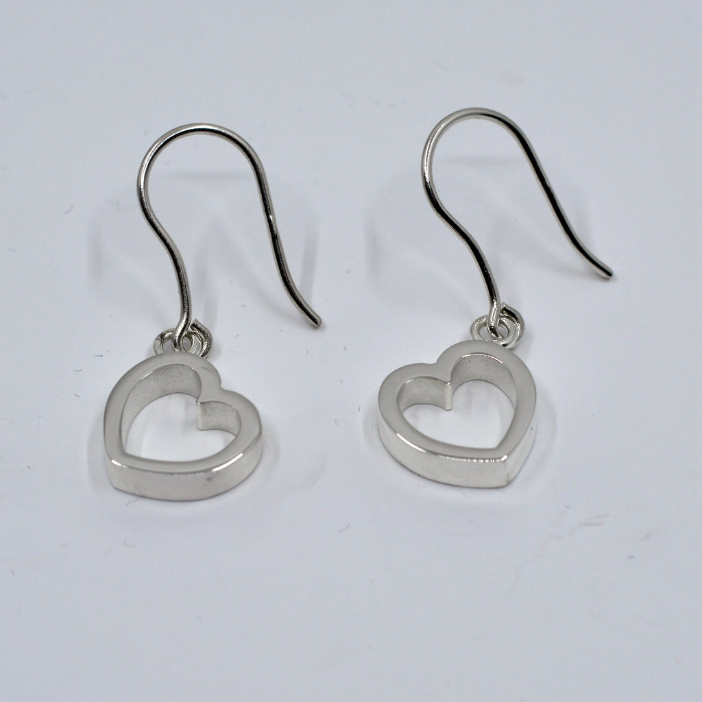 Sydän syrjällään - hopea korvakorut