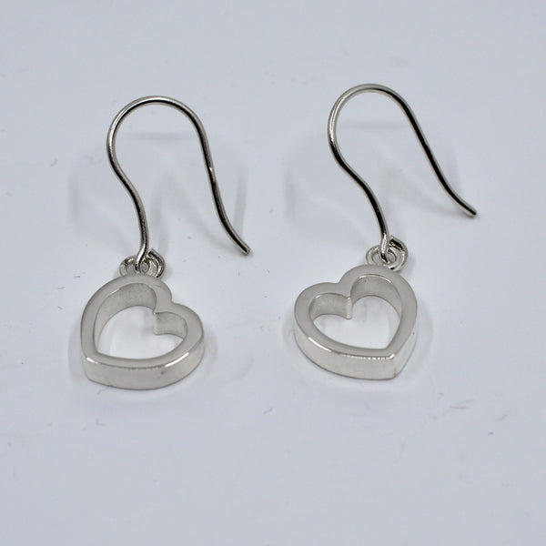 Sydän syrjällään - hopea korvakorut