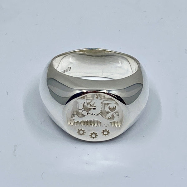 Sassi sukuyhdistys - hopea sormus