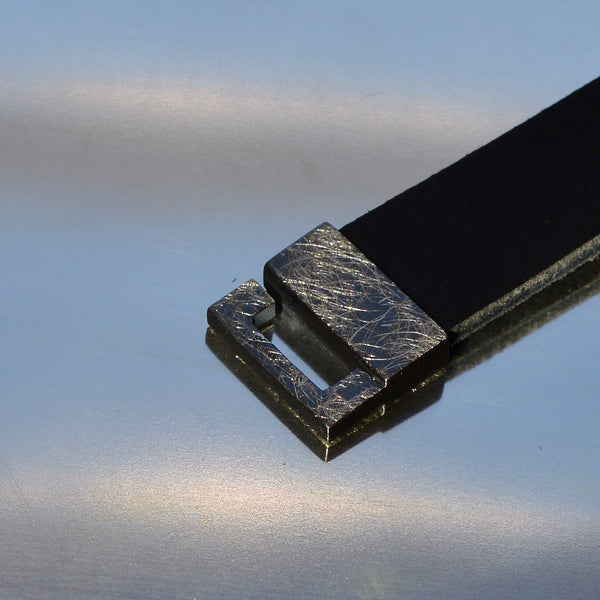 Rock - hopealukko - oksidoitu - nahka rannekoru