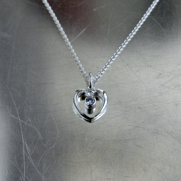 Sydän - hopea riipus - cubic zirconia