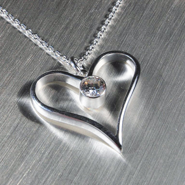 Heart, Sydän, kaulakoru, riipus, pendant, Sassi Design