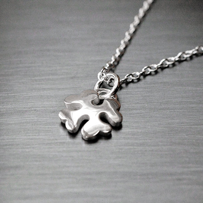 Cloverleaf of Love, Rakkauden neliapila, kaulakoru, riipus, onnenapila, pendant, Sassi Design