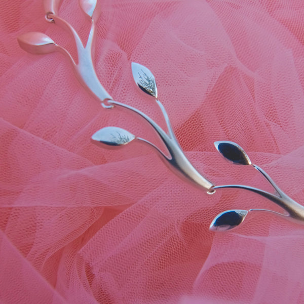 Kevät - hopeinen collier - Valon herääminen