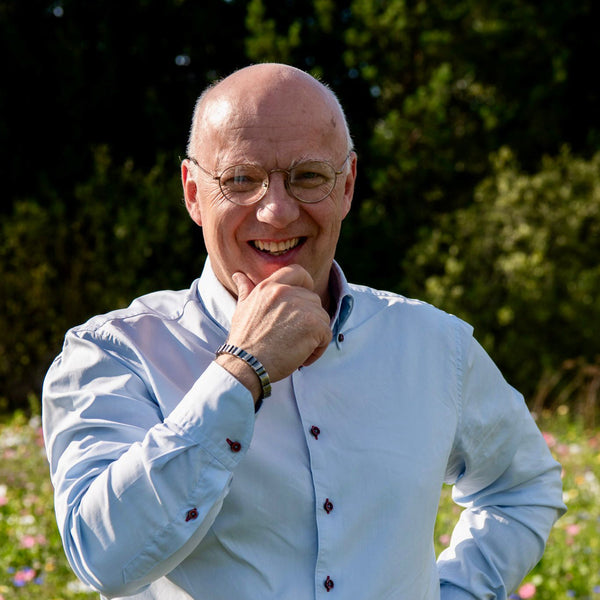 Varjot - hopeinen rannekoru oksidoituna - voima